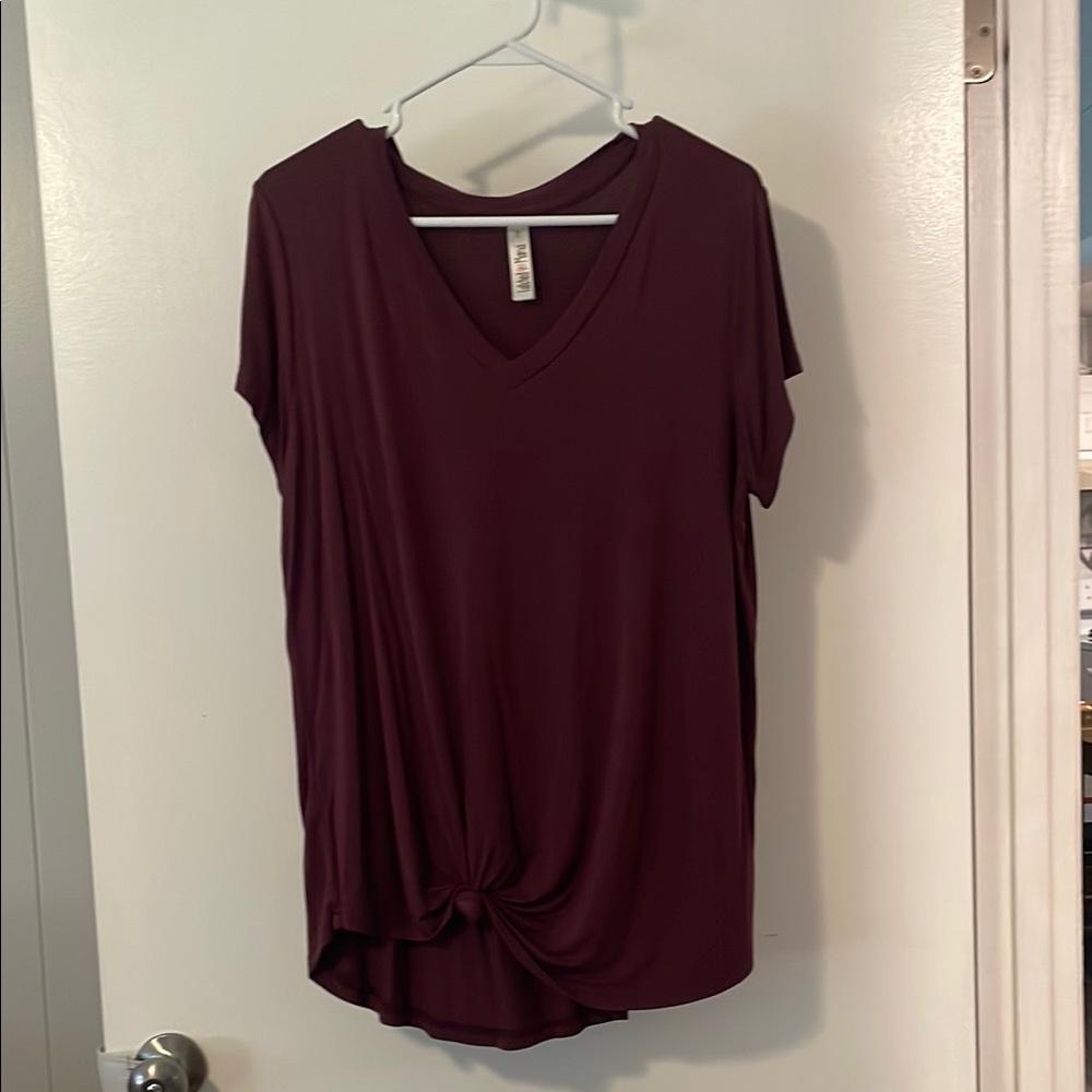 V-Neck Boyfriend Nursing Tee - M/Wine